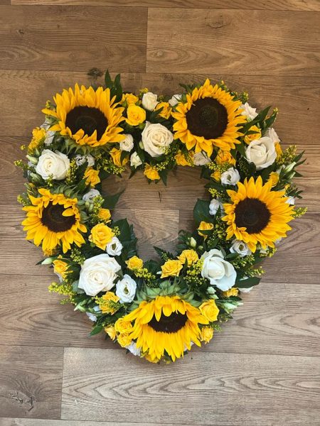 Heart Open Wreath with no Ribbon - The Chapel Florist